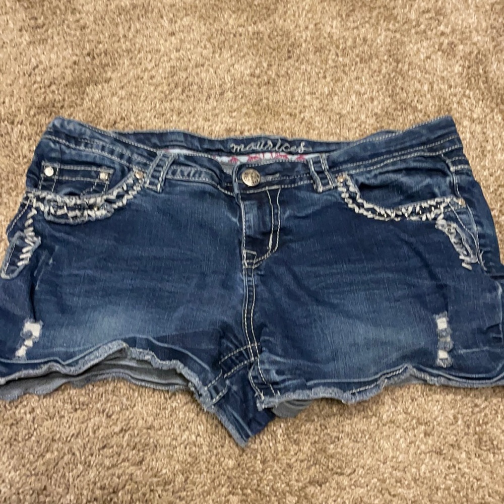 Maurices jean shorts size11